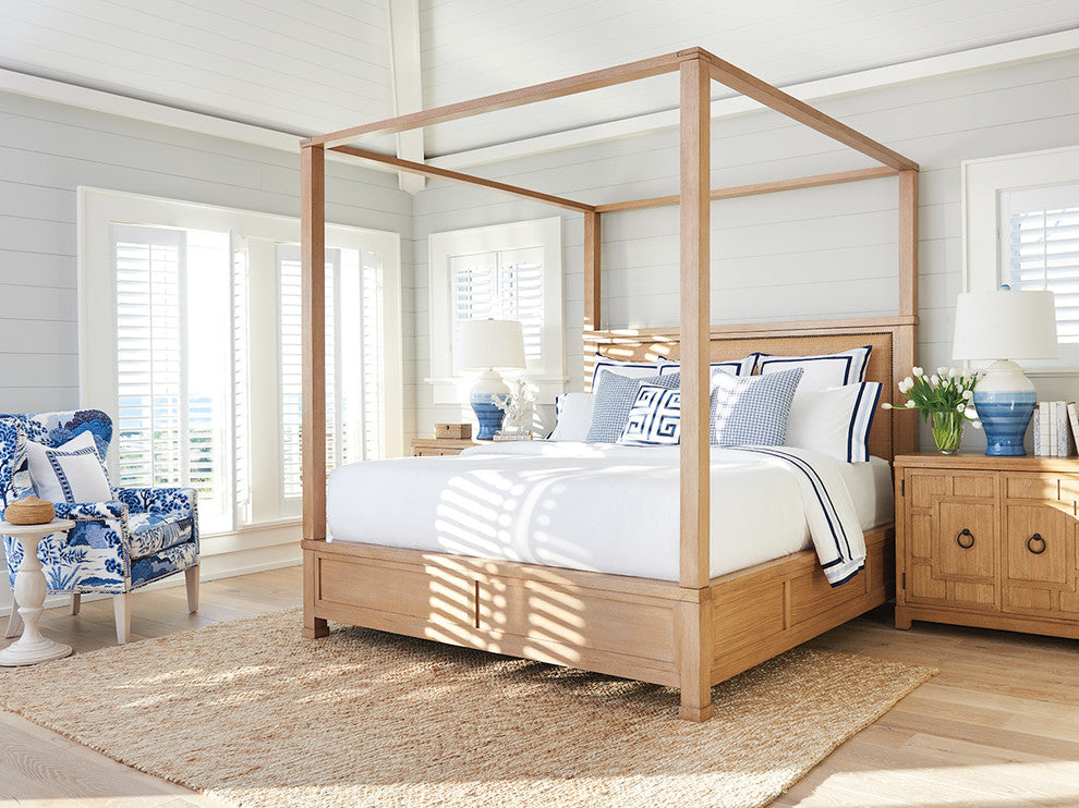 Shorecliff Canopy Bed 6/6 King