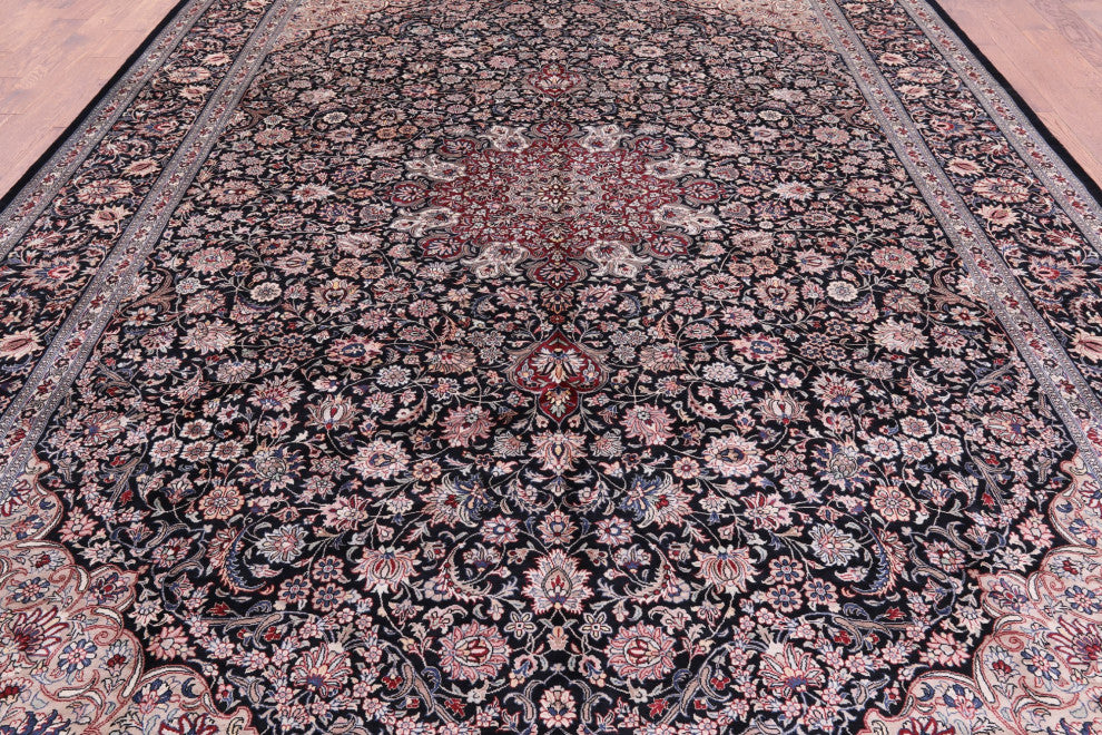 10' 0" X 13' 7" Fine Persian Kashan Hand-Knotted Wool Rug Q11381