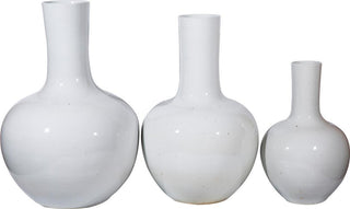 Traditional White Globular Vase, Busan Series