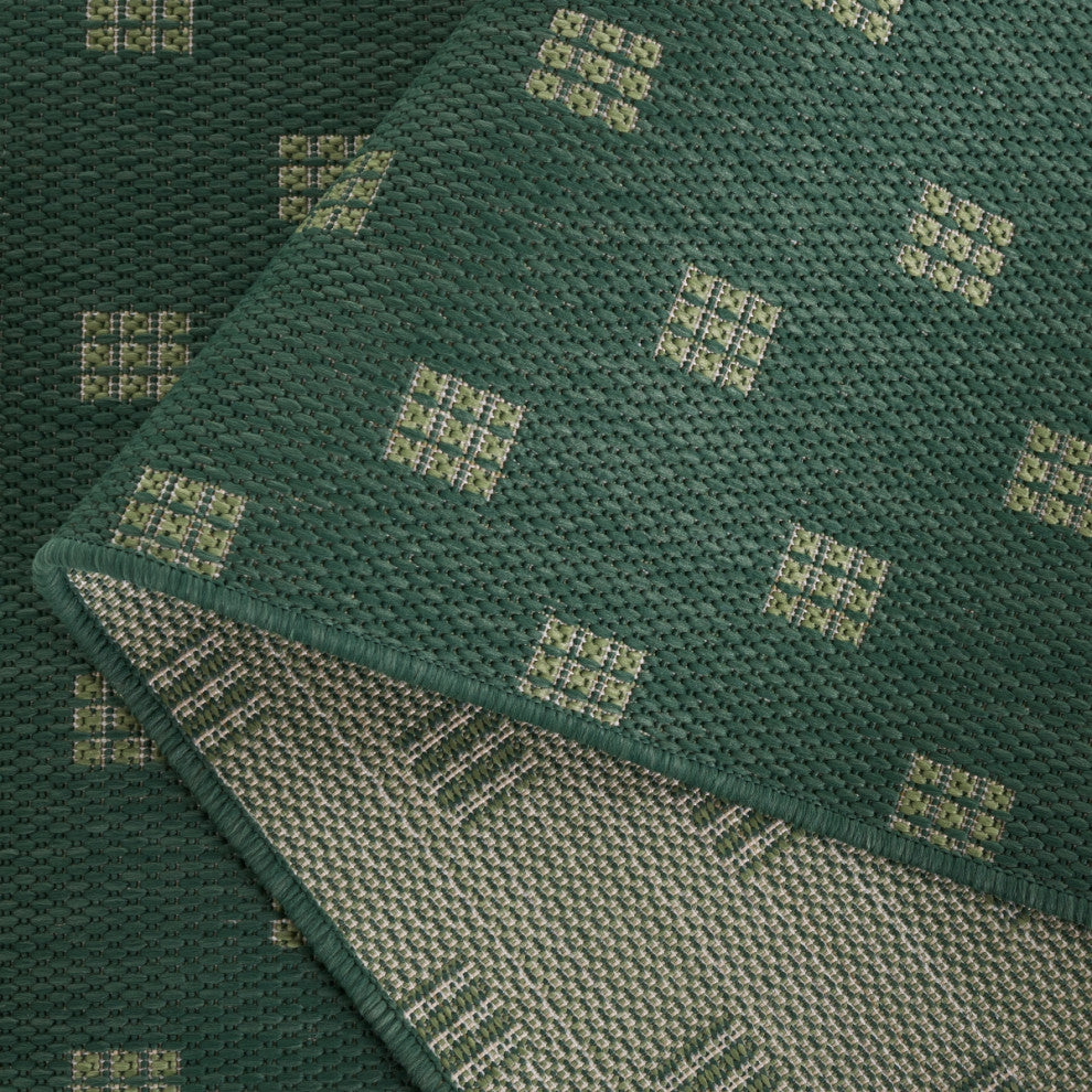 Safavieh Terrace Collection TER806 Rug, Dark Green/Light Green, 5'3"x7'6"