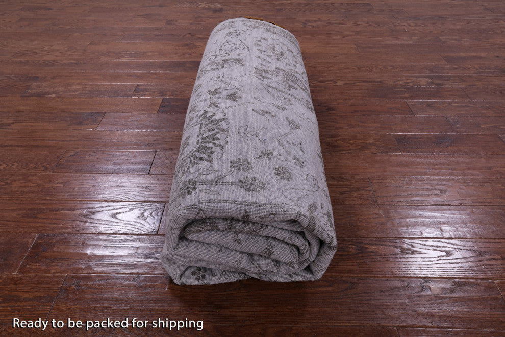 10' Round Wool and Silk Persian Hand-Knotted Rug Q9125