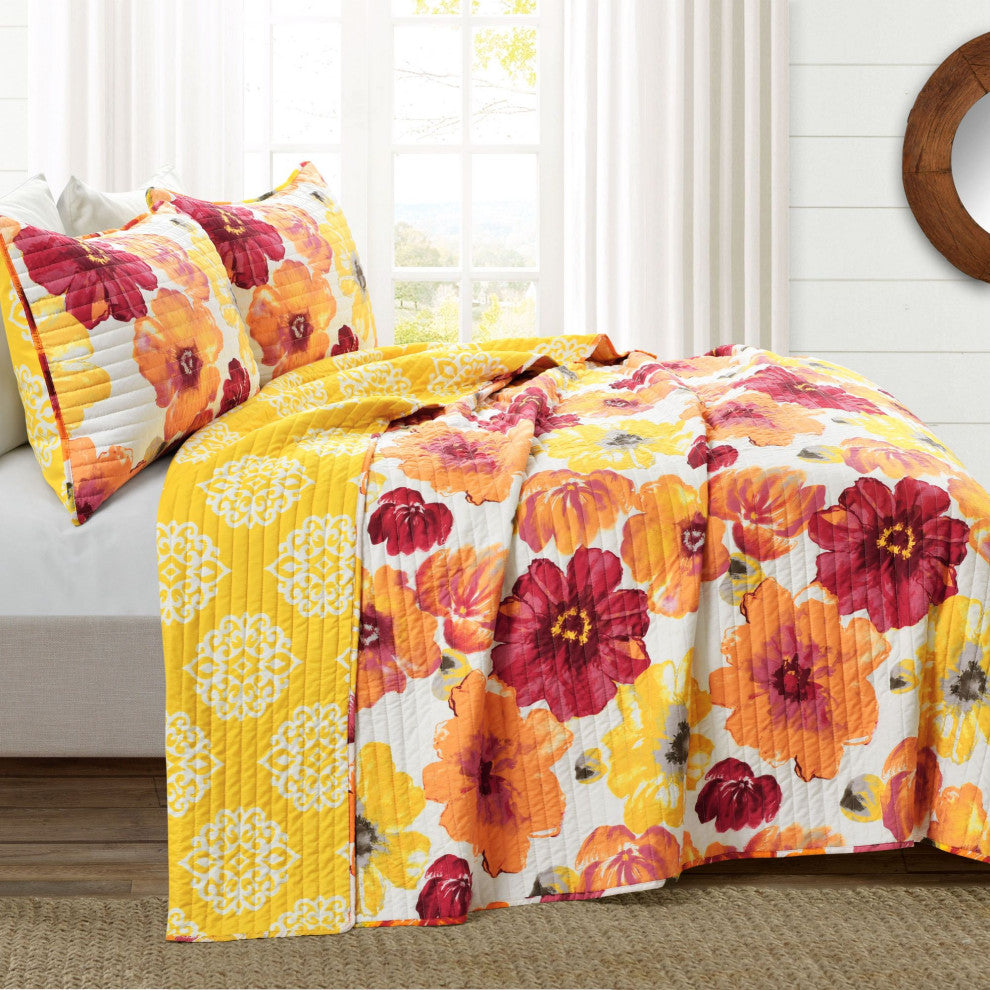 Leah Reversible 3-Piece Quilt Set, Red/Orange, King