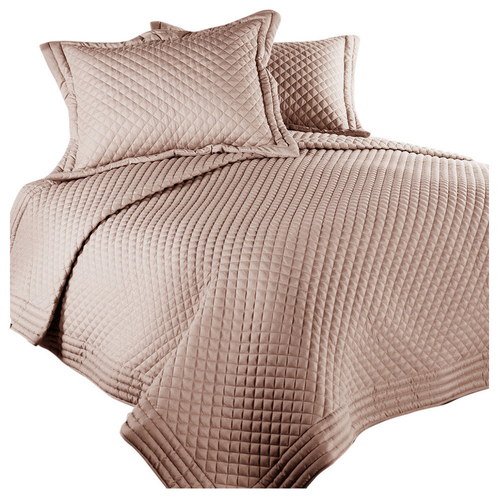Lotus Home Diamondesque Water and Stain Resistant Quilt, Taupe, F/Q