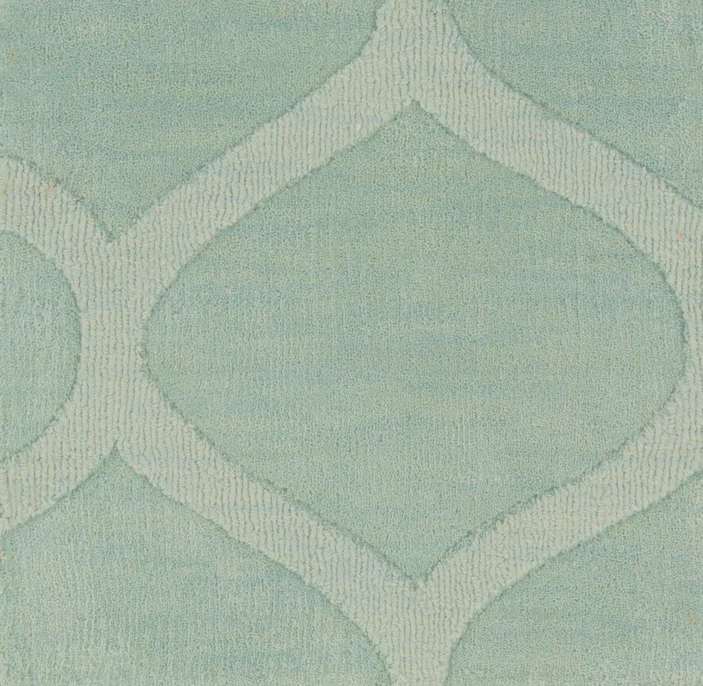 Surya Mystique M-5100 8' x 11' Rug