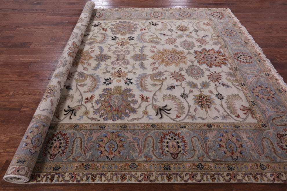 8' 1" X 9' 9" Hand-Knotted Persian Tabriz Wool Rug Q9025