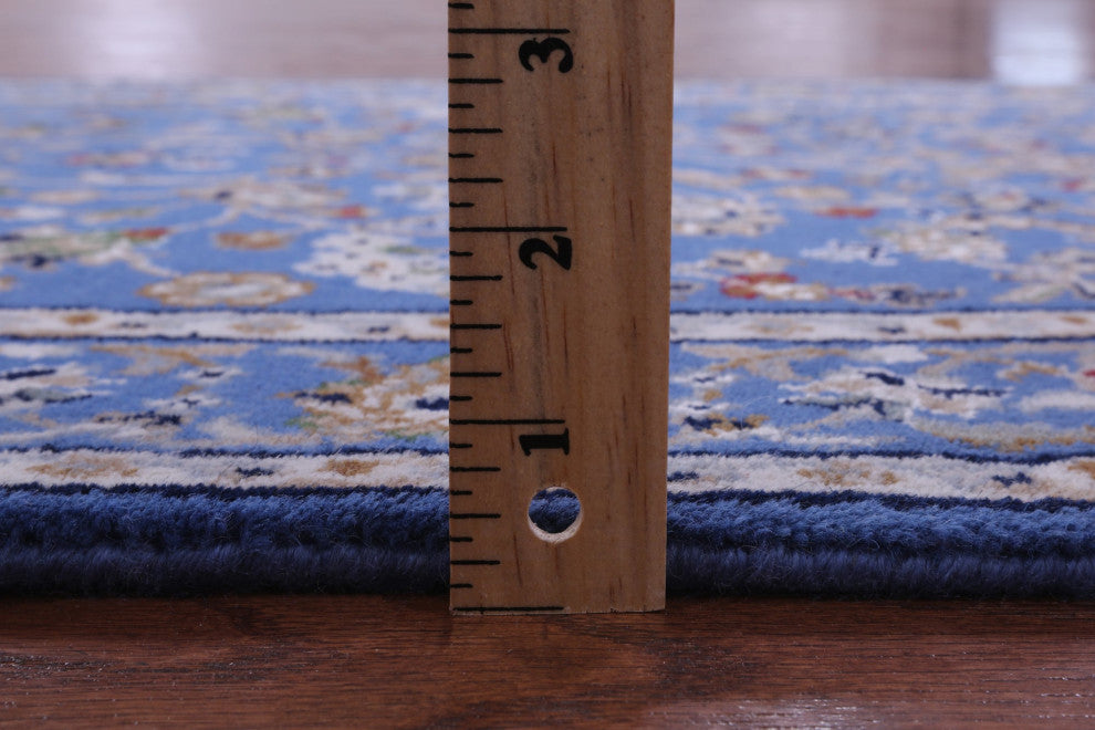 2' 7" X 21' 10" Runner Persian Nain Handmade Wool & Silk Rug - Q14884