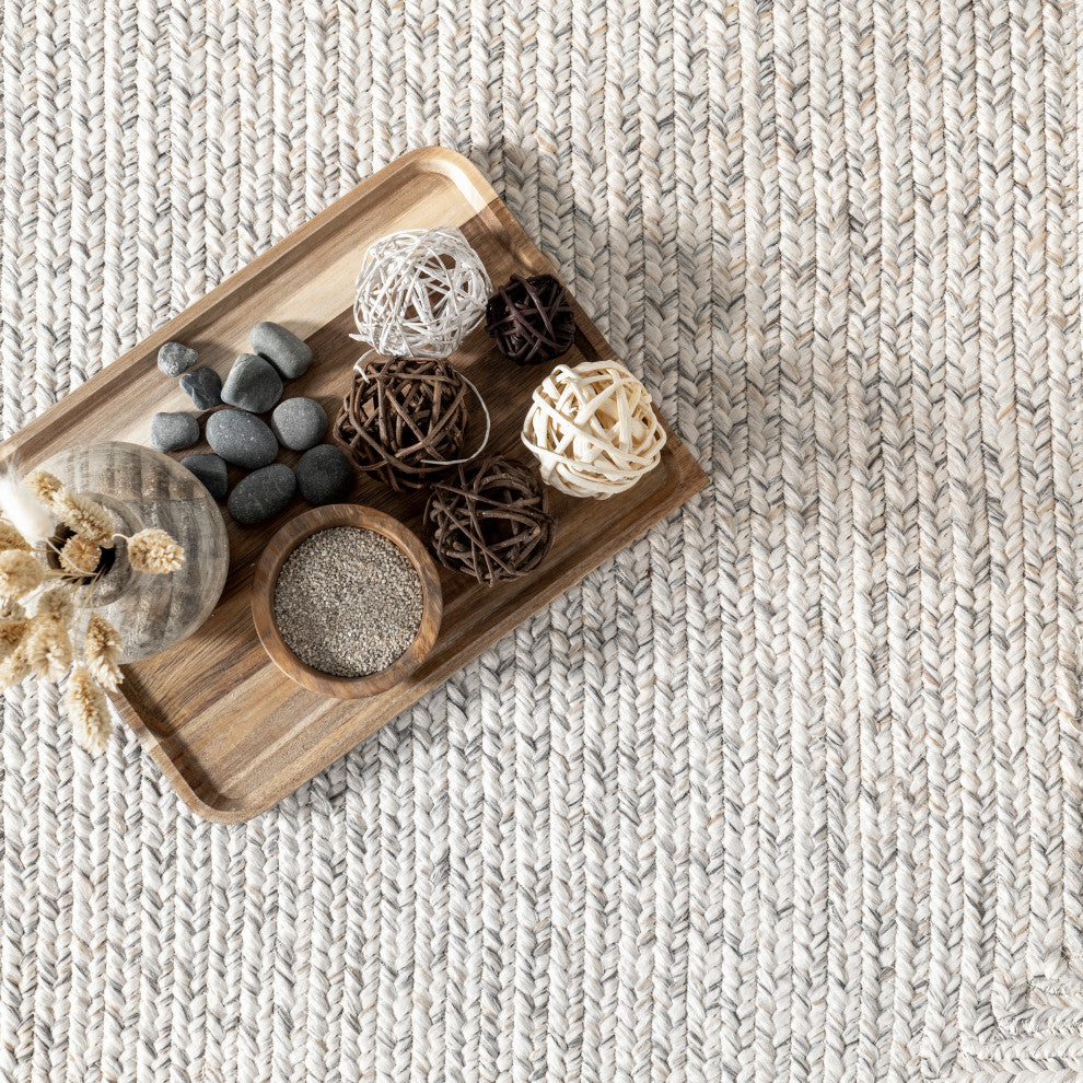 Nuloom Braided Lefebvre Indoor/Outdoor Area Rug, Ivory 7'6"x9'6"