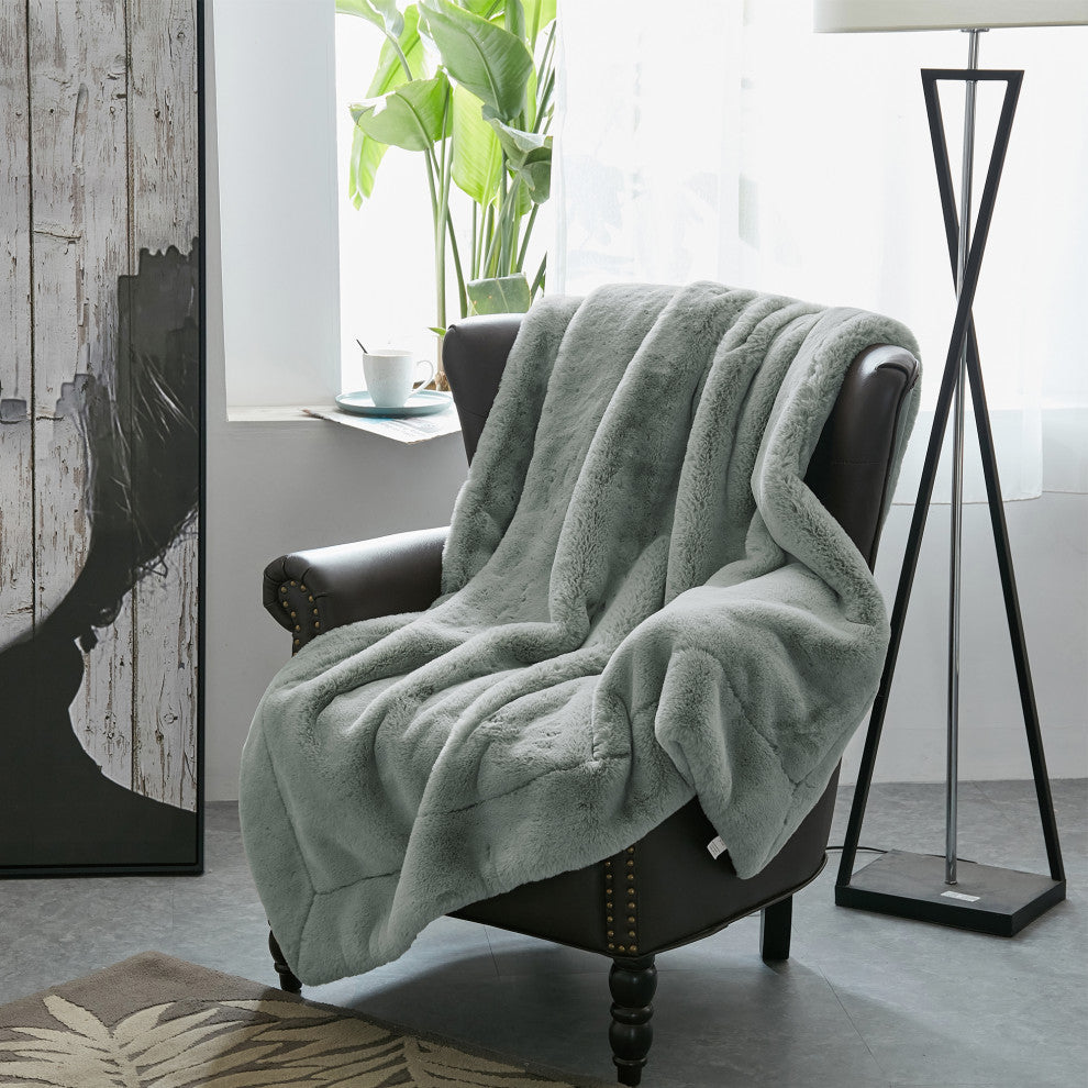 Heavy Faux Fur Throw, Silver, 50"x60"