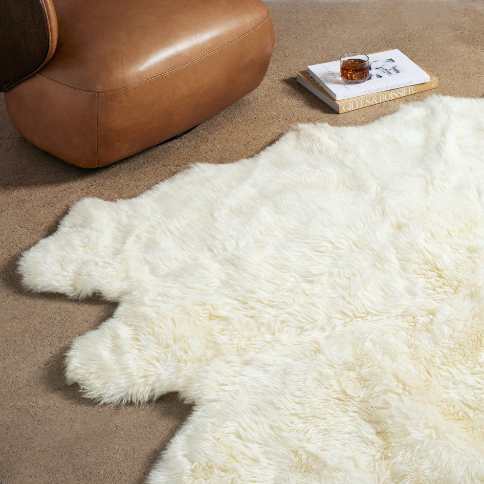 Lalo Lambskin Rug-White-5.7'x5.75'