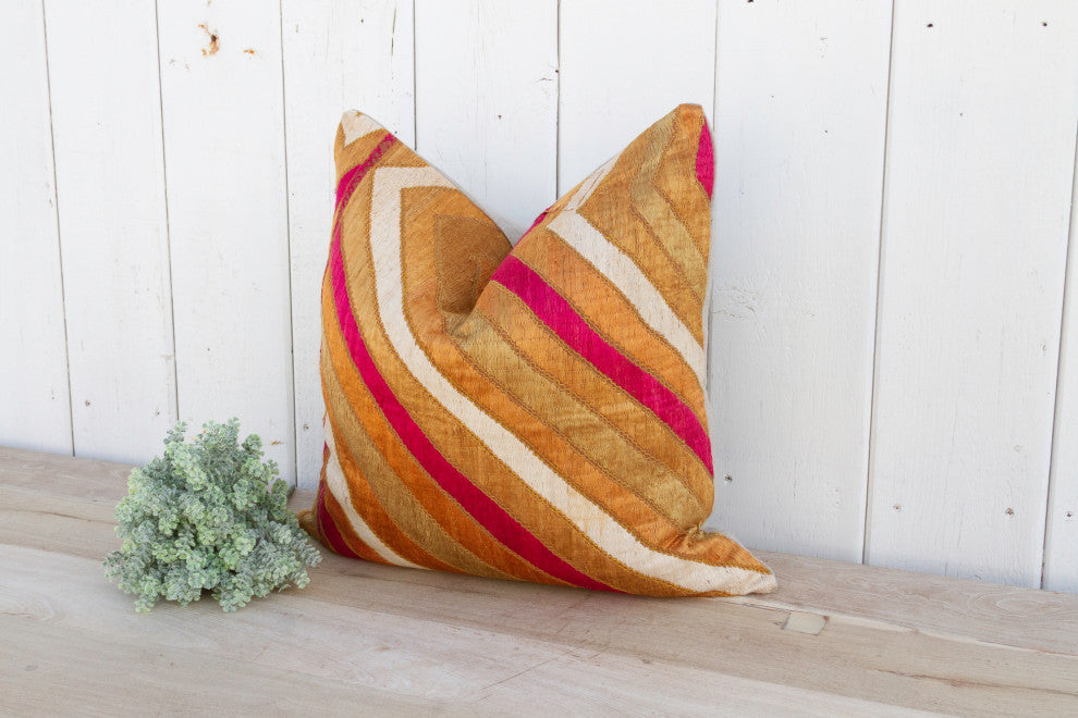 Lehrya Silk Phulkari Pillow