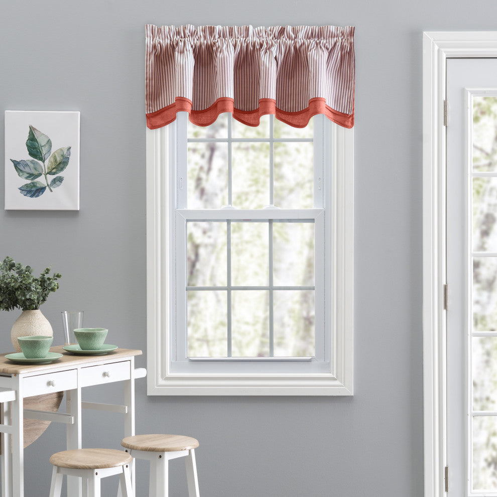 Plaza Stripe 58"x15" Bradford Valance, Brick
