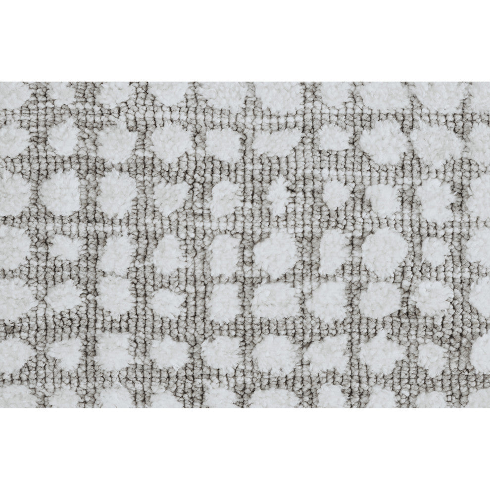 Hazel 5'3" X 7'3" Ft Machine Knitted Rug