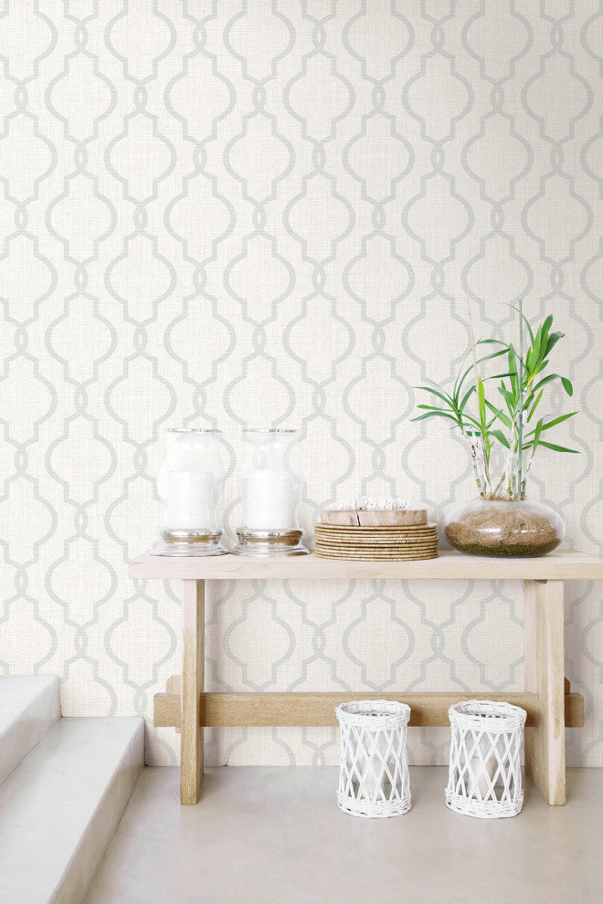 Geometric Jute Gray Quatrefoil Wallpaper, Bolt