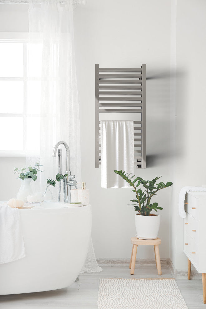 Quadro Q2142 Hardwired Towel Warmer, Polished