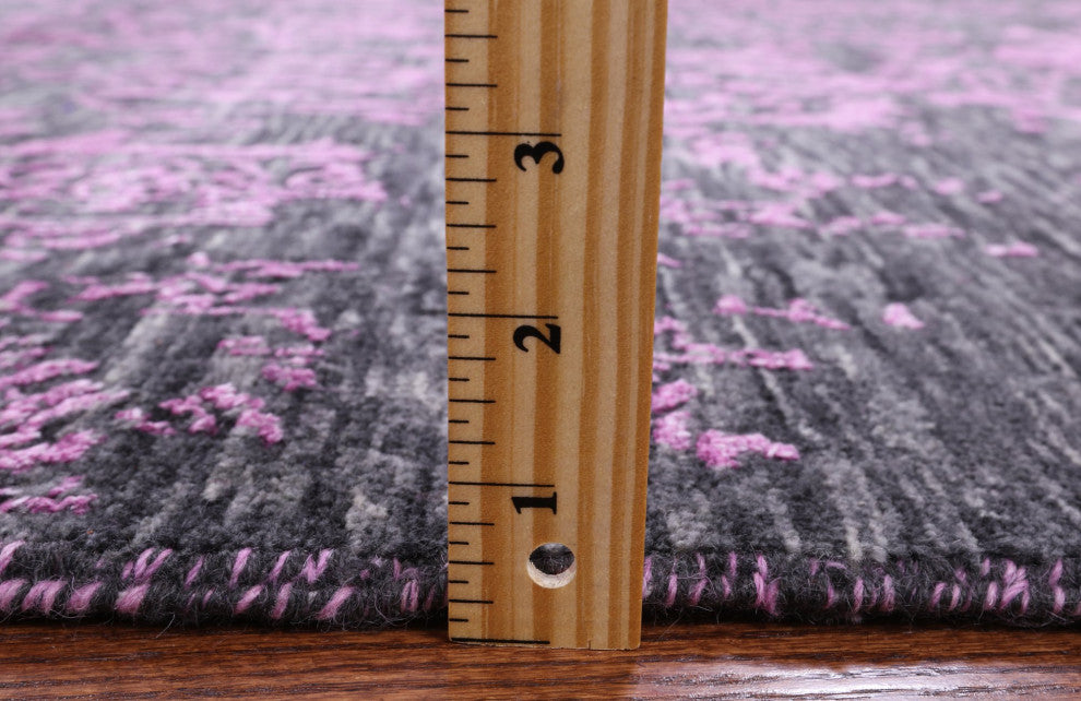 8' 0" X 10' 1" Persian Handmade Wool and Silk Rug Q6080