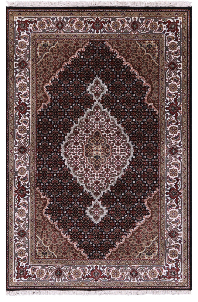 Persian Tabriz Wool and Silk Handmade Rug 4' 0" X 6' 1" Q8935