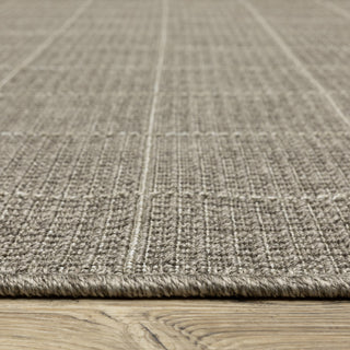 Cannes Gridwork Grey/ Light Grey Indoor-Outdoor Area Rug 9'10" x 12'10"