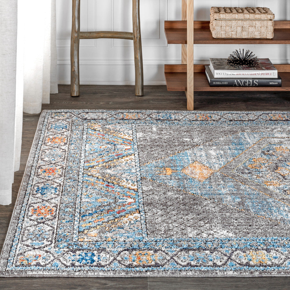 Izmit Geometric Vintage Medallion Area Rug, 4 X 6