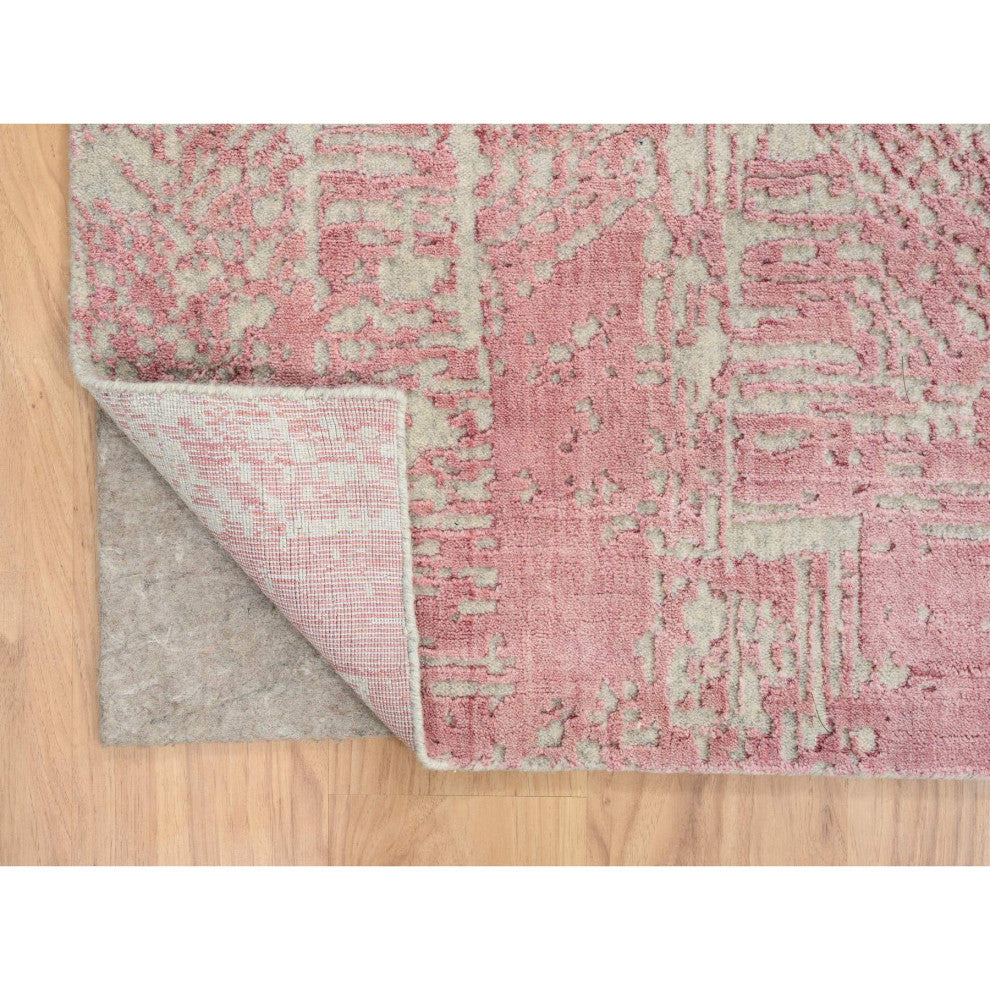 Rose Pink Jacquard Hand Loomed All Over Design Wool and Silk Rug, 9'0"x11'10"