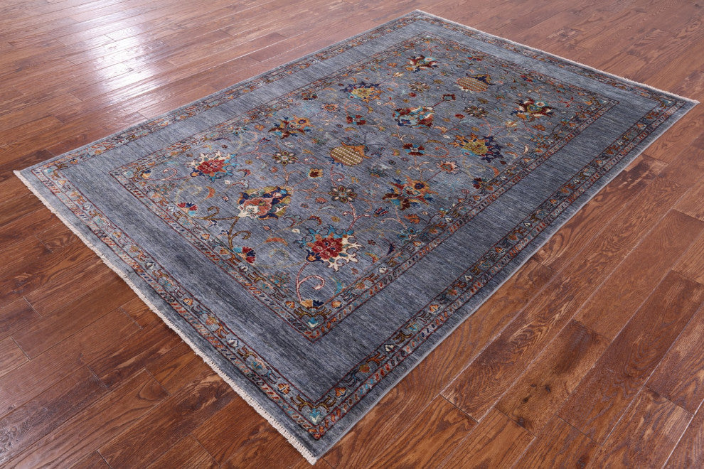5' 6" X 8' 1" Persian Tabriz Hand-Knotted Wool Rug Q9844