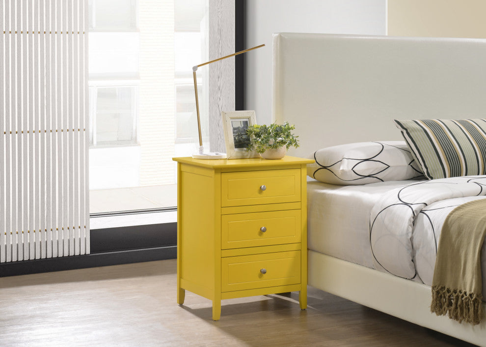 Daniel Nightstand, Yellow