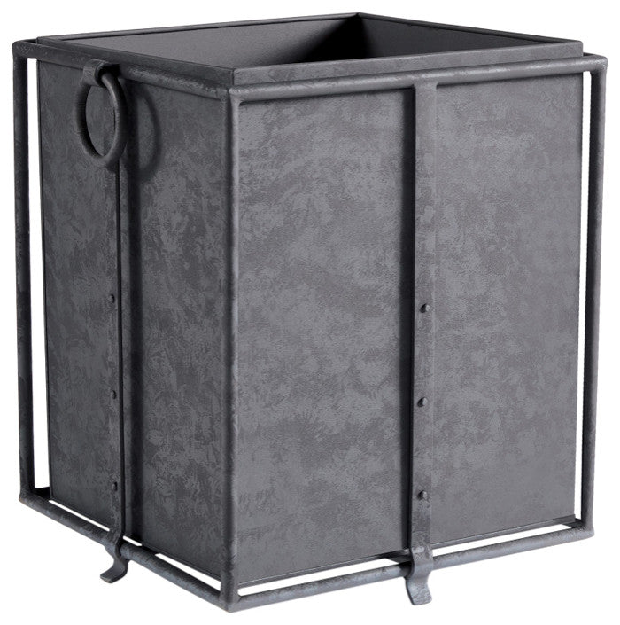 Callahan Square Planter