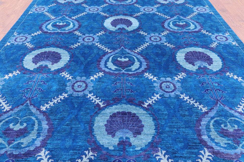 9' 0" X 11' 4" William Morris Hand Knotted Rug Q6563
