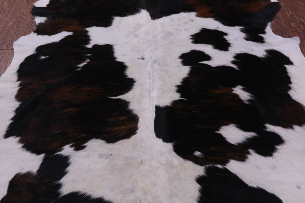 6' 10" X 6' 0" Natural Cowhide Rug C1855