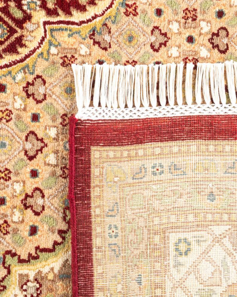 Bilaspur, One-of-a-Kind Hand-Knotted Area Rug Red, 8'1"x10'5"