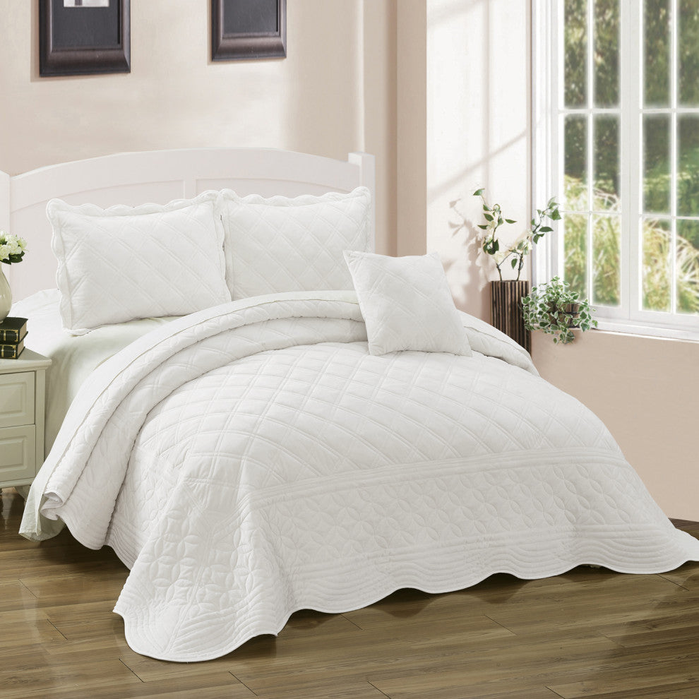 Supersoft Microplush Quilted 4-Piece Bed Spread Set, Antique White, Queen