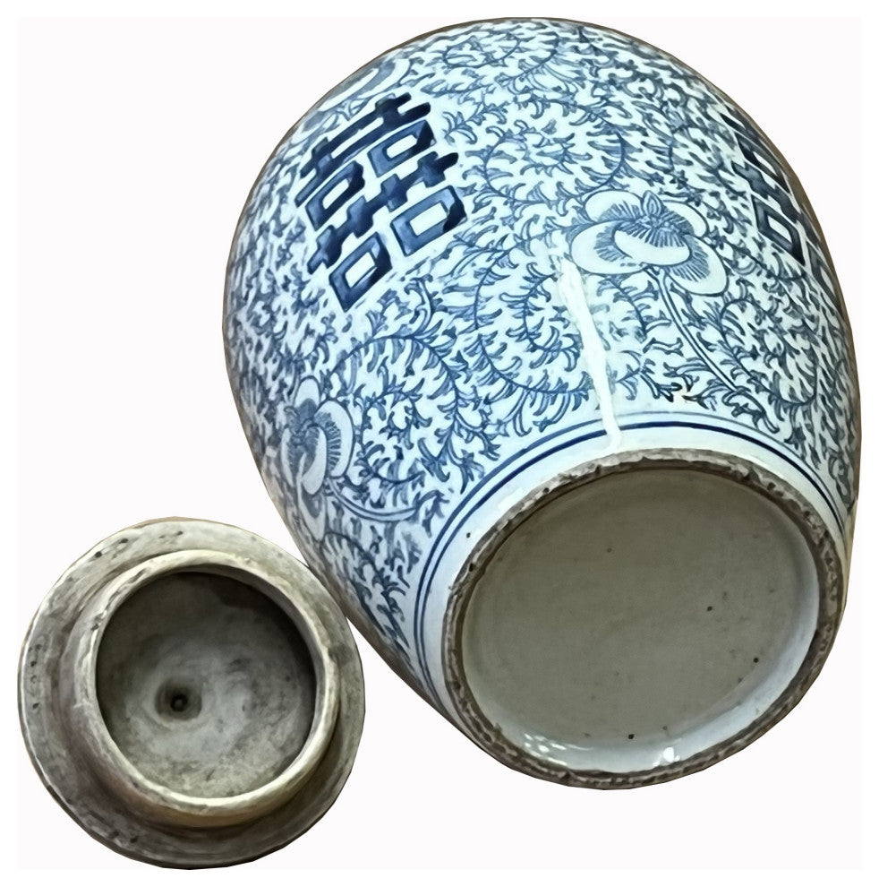 Chinese Blue White Floral Double Happiness Graphic Point Lid Jar Hws2566