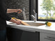 Delta Collins Single Handle Pull-Out Kitchen Faucet, Arctic Stainless