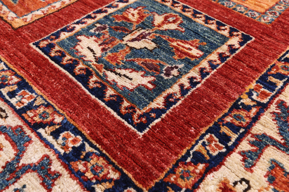 3' 4" X 4' 9" Persian Garden Design Hand-Knotted Rug Q10674