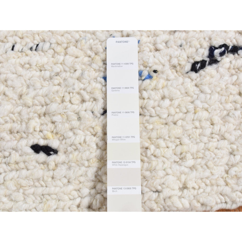 Ivory, 100% Wool, Hand Knotted, Modern Minimalist Design Square Rug, 1'9"x1'9"