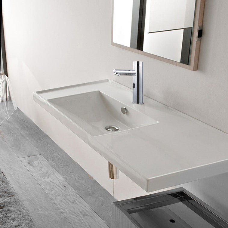 Solo Touchless Sensor Faucet