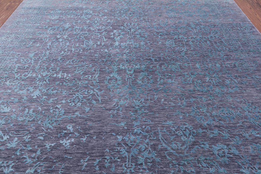 Wool and Silk Persian Hand Knotted Rug 7' 11" X 9' 11" Q6939