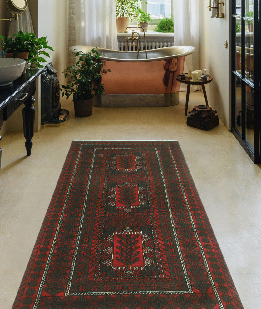 Vintage Distressed Florid Red/Charcoal Rug, 3'10x7'3
