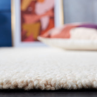 Safavieh Couture Abstract Collection ABT495 Area Rug, Ivory/Beige, 6' Round