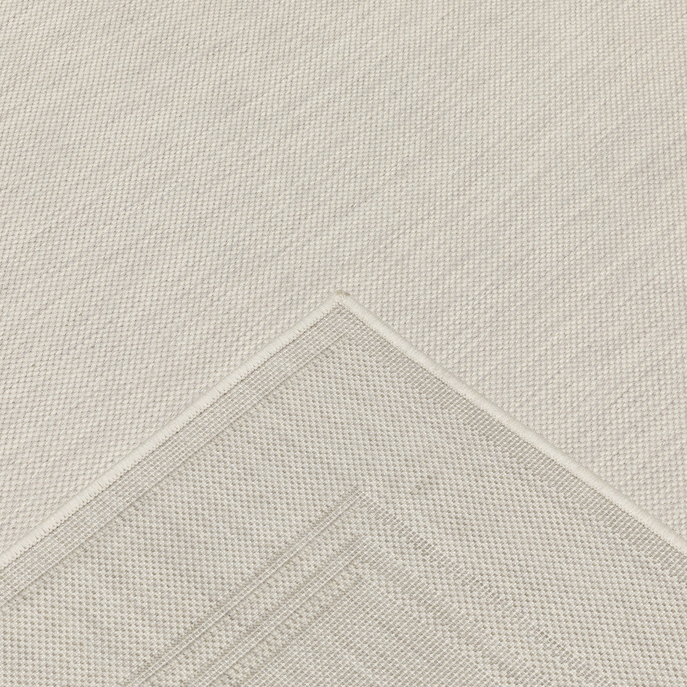 Parlan Solid Border Indoor-Outdoor Area Rug, Ivory, 5'3"x7'3"