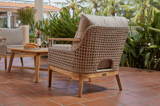August Lounge Chair