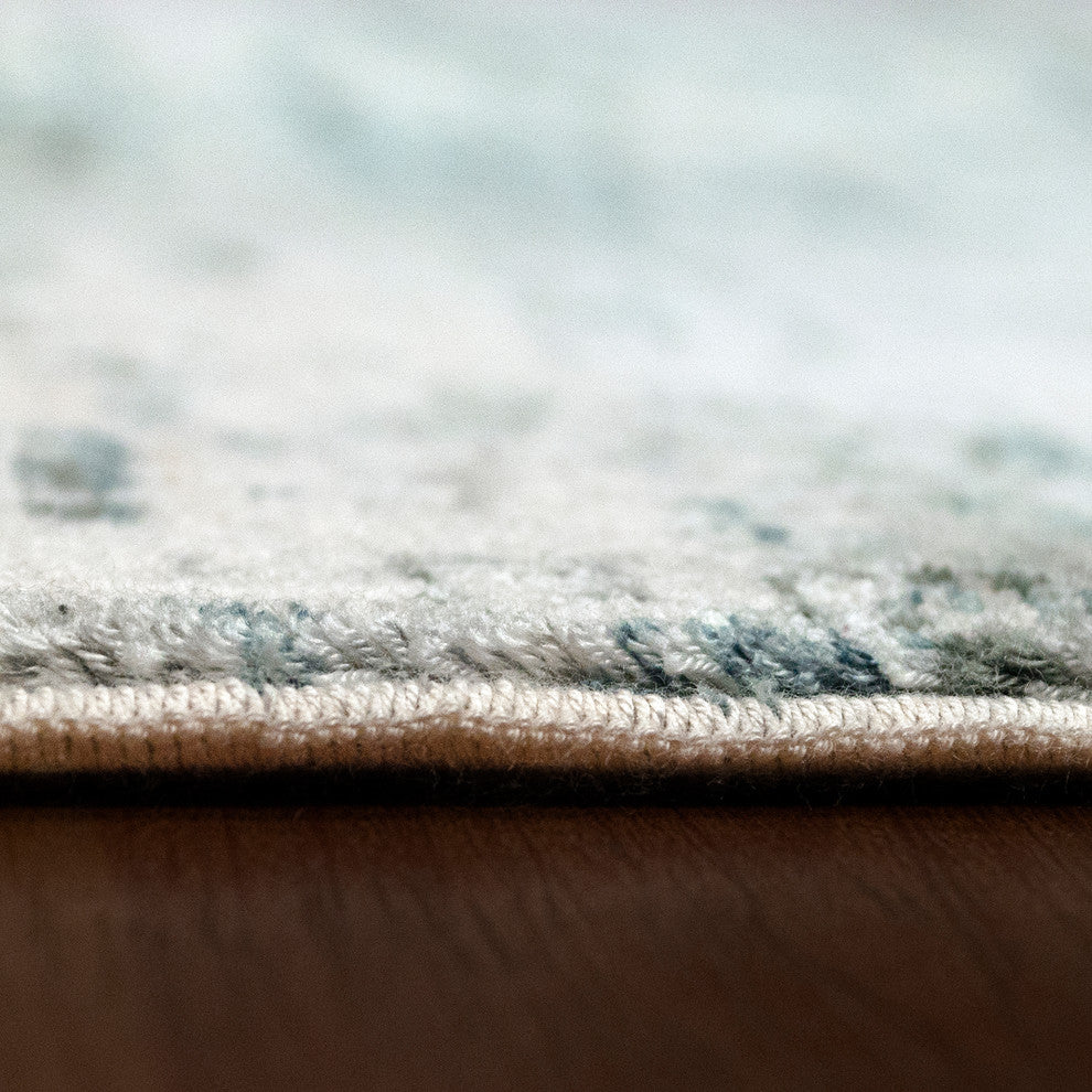 Eternal Ivory and Blue Area Rug, 4'x5.5'
