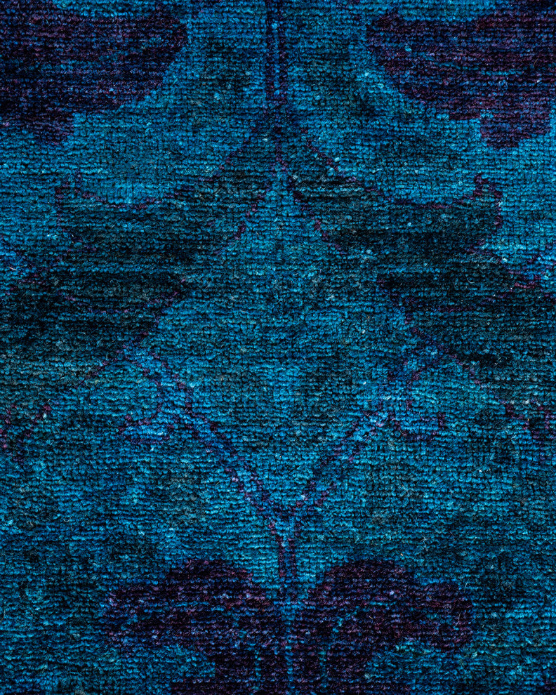 Fine Vibrance, One-of-a-Kind Hand-Knotted Area Rug Blue, 6' 1" x 8' 7"