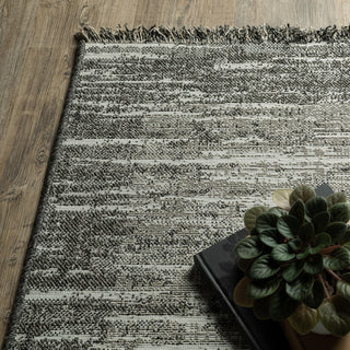 Genoa Weathered Beige/ Black Flatwoven Indoor-Outdoor Area Rug 5'3" x 7'3"