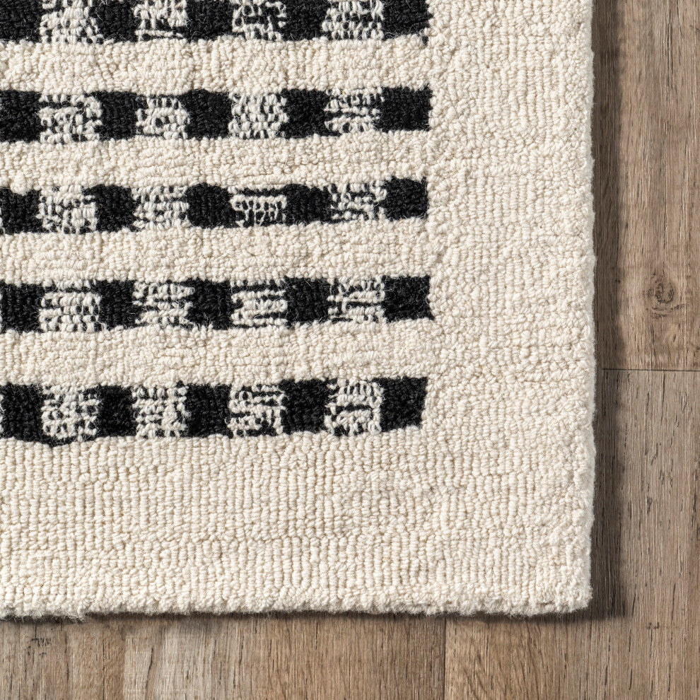 Nuloom Adahlia Checkered Wool Rug, Ivory 5' x 8'