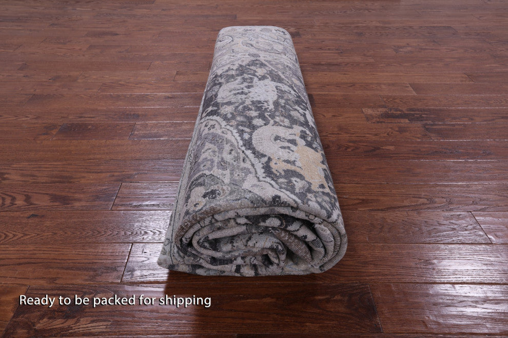 Persian Hand-Knotted Wool and Silk Rug 9' 0" X 12' 4" Q9091