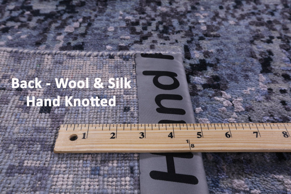 8' 0" X 10' 3" Wool and Silk Modern Hand Knotted Rug Q8650