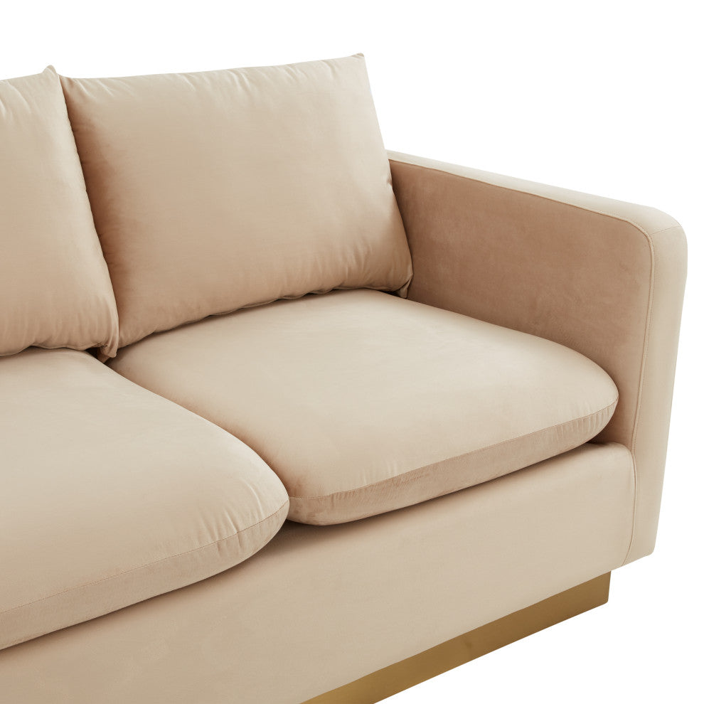 LeisureMod Nervo Modern Velvet Sofa With Gold Base, Beige