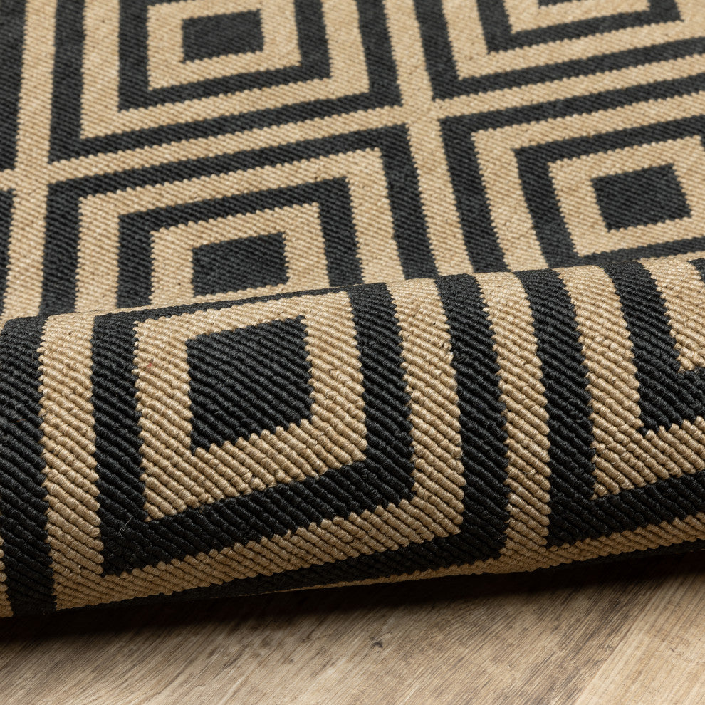 Martinique Dimond Lattice Black/ Tan Indoor/Outdoor Area Rug, 3'7"x5'6"