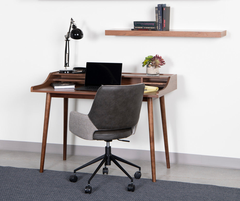 Flavio Desk