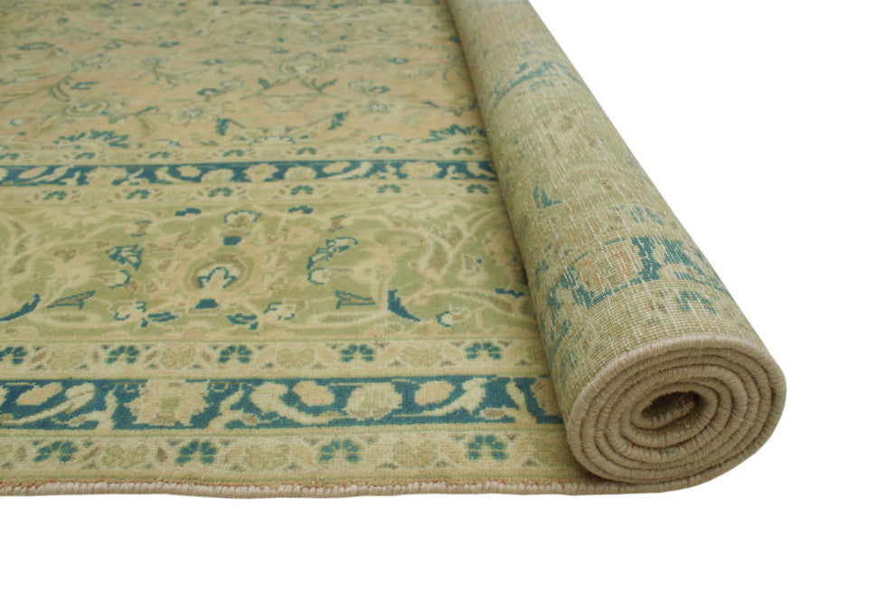 Fine Vintage Distressed Marcel Rust/Beige Rug, 8'2x11'6